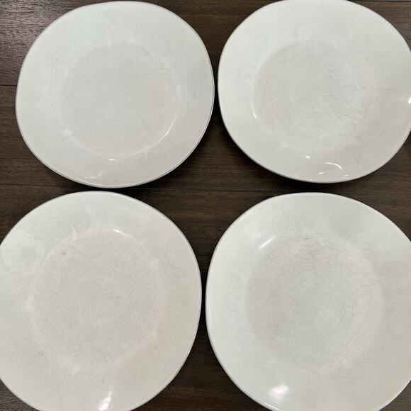 Set of 8 Crate And Barrel Marin White Dinner Plates 10 1/2" Made In Portugal - Picture 2 of 10